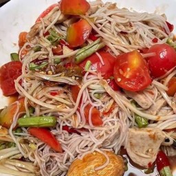 ส้มตำ สามสหาย 1