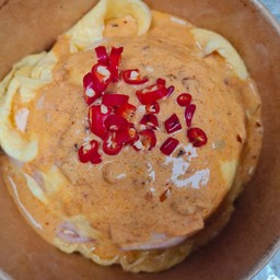 ข้าวไข่ข้นซอสต้มยำกุ้ง (ไข่ข้นเปล่า)