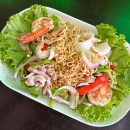 ยำมาม่ารวมมิตร