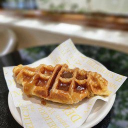 ครอฟเฟิล+คาราเมลโฮมเมด