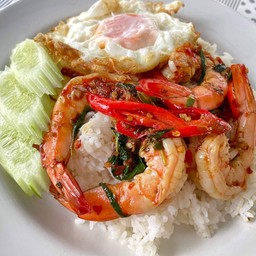 ข้าวกะเพรากุ้ง