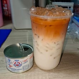 นมหมีชาไทย