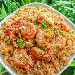 ข้าวผัดน้ำพริกกุ้งสด