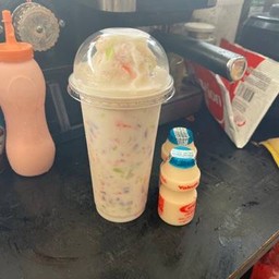 นมเปรี้ยวปีโป้ปั่น