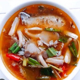 ต้มยำปลากระป๋อง