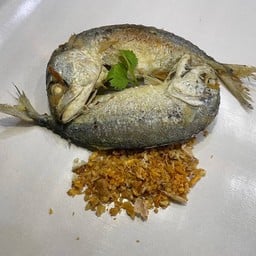 ปลาทูทอด2ตัว