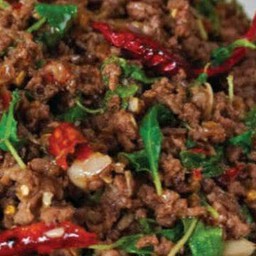 กระเพราเนื้อวัวสับๆ (เป็นกับข้าวจ้า)