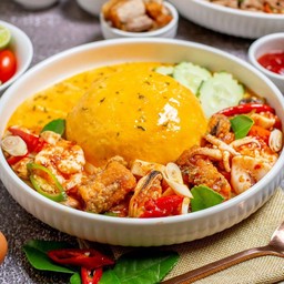 ข้าวไข่ข้นต้มยำทะเล