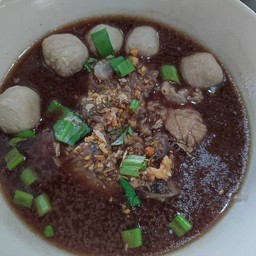 ก๋วยเตี๋ยวเนื้อ