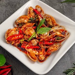 หอยลายผัดพริกเผา Stir fried clam with chilli