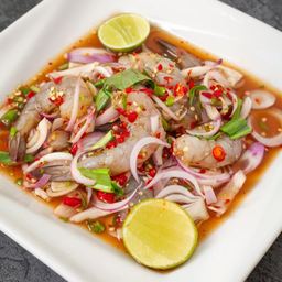 ยำกุ้งสด Shrimp Salad