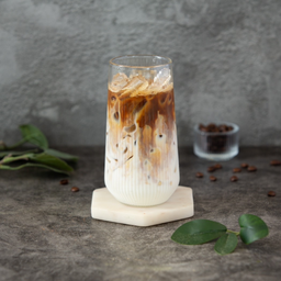 ลาเต้เย็น ICED LATTE