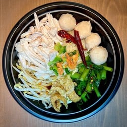 ก๋วยเตี๋ยวหมี่คลุกโบราณ By ฮอบส์สมิธ รัชดา