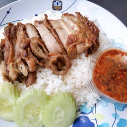 ข้าวไก่ย่าง+น้ำจิ้มแจ่ว