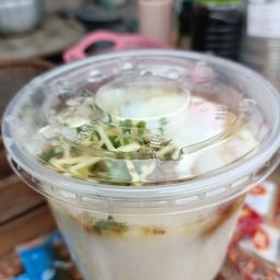 น้ำเต้าหู้ ปาท่องโก๋  โจ๊กข้าวหอม   ไทยประกันซอย1