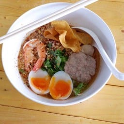 แซ่บร้อย9 ซอย20 พระปิ่น5
