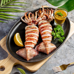 ปลาหมึกย่าง Grilled Squid
