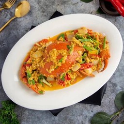 ปูไข่ผัดผงกระหรี่ Stir Fried Egg Crab with Curry Powder