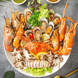 ทะเลรวมปิ้งย่าง Grilled Mixed Seafood