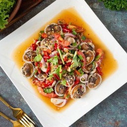 ยำหอยแครง Cockle Salad
