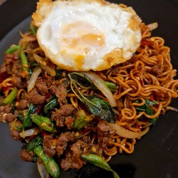 กะเพราโคตรแสบ