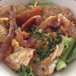 คั่ว ไก่+หมึก ( พิเศษ )