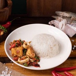 ข้าวทะเลผัดฉ่า