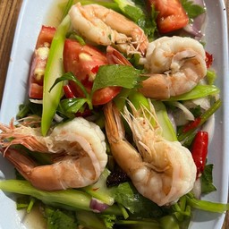 ยำก้านคะน้ากุ้งสด