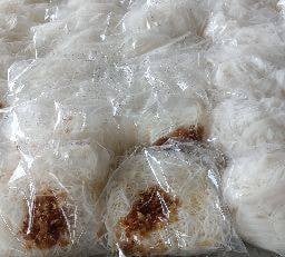 เส้นเล็กลวก