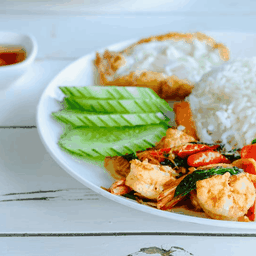 ข้าวผัดกระเพรากุ้ง