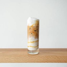 Iced Caramel Macchiato