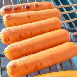 ไส้กรอกหมูชีส 3 ไม้