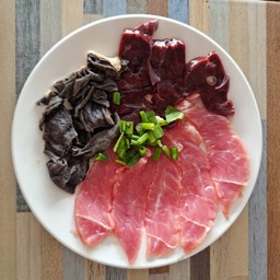 ซอยจุ๊+แจ่วขม