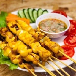 หมึกย่างน้ำจิ้มรสเด็ด by คุณชาย