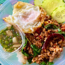 ฟาเซียเจียวไข่ สมบัติบุรีحلال