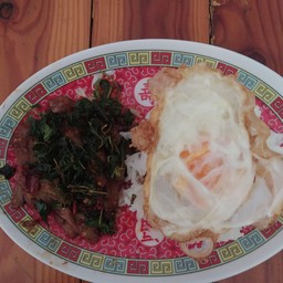 ข้าวหน้าหมูซอสญี่ปุ่น 159 หมู่บ้านสาทรแกรนด์วิลล์