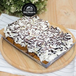 ปังปิ้งกล้วยช็อควิปครีม Banana, Chocolate & Whipped Cream Toast (1 pair)