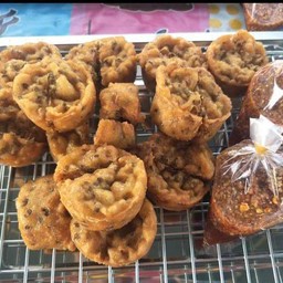 ถั่วทอด ชุดละ