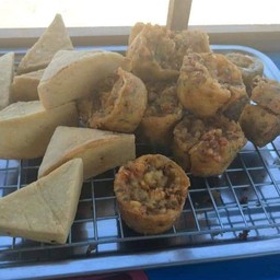 ถั่วทอด+เต้าหู้ทอด