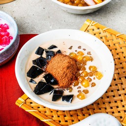 เฉาก๊วยนมสด ไข่มุกภูเขาไฟลาวา