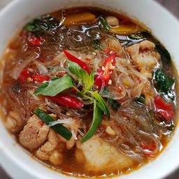 แกงไก่วุ้นเส้น