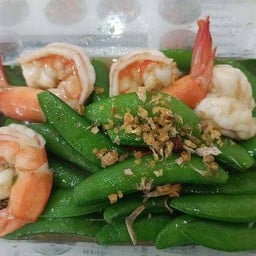 กุ้งผัด ถั่วลันเตา กับข้าว