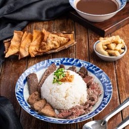 เซ็ตข้าวต้มแห้งเรือเนื้อ