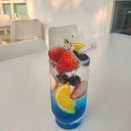 บลูออเรนจ์ซัมเมอร์ฟรุ๊ต (เย็น)