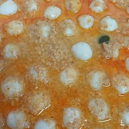 ขนมจีนน้ำยากะทิ