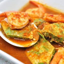 แกงส้มชะอมกุ้ง