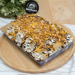 ปังปิ้งช็อควิปคอนเฟลค (1คู่) Chocolate Whipped Cream Conflake Toast (1 pair)