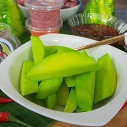 มะม่วงแช่บ๋วย