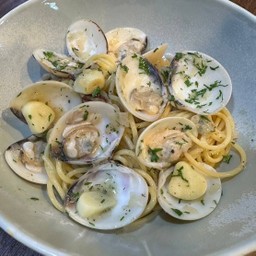 สปาเกตตี้วองโกเล่