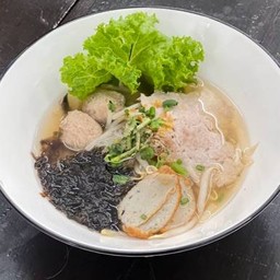 น้ำใสหมูพิเศษ